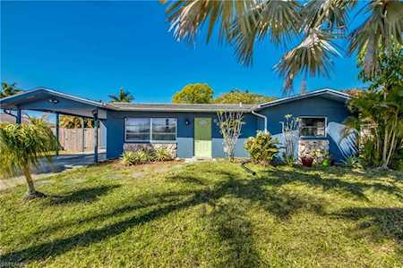 6696 Fiesta Way Fort Myers, FL 33919