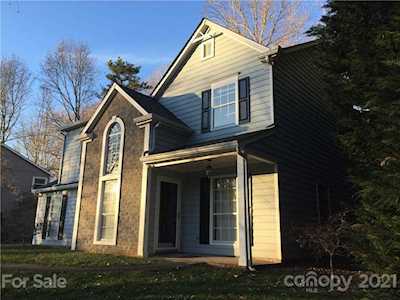 16230 Amber Field Dr Huntersville, NC 28078