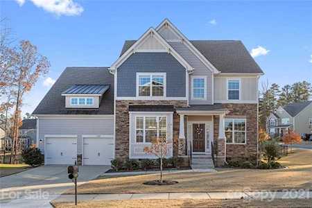 16223 Dark Star Ct Charlotte, NC 28278