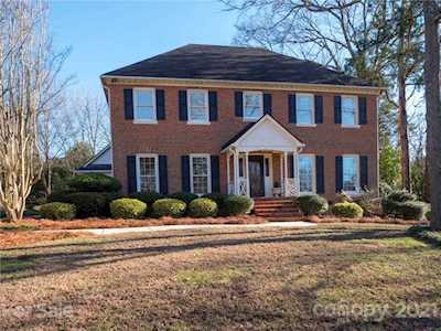 2309 Kingsmill Terrace Charlotte, NC 28270