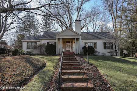 506 Country Ln Louisville, KY 40207