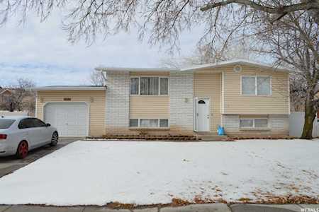 6646 S Somerset Dr West Jordan, UT 84084