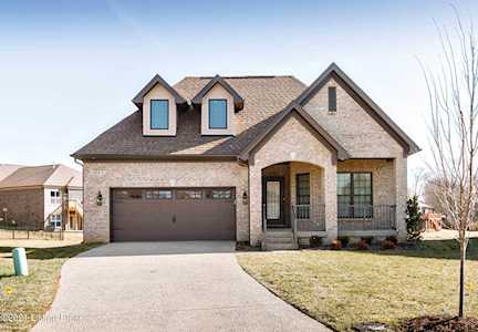 1313 Conservatory Ln Louisville, KY 40223