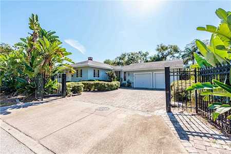 1035 Lake Weldona Dr Orlando, FL 32806