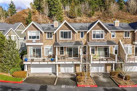 23120 SE Black Nugget Rd #Y2 Issaquah, WA 98029