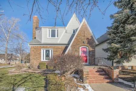 464 Superior Blvd Wyandotte, MI 48192