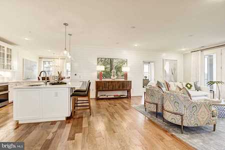 23631 Havelock Walk Terrace #207 Ashburn, VA 20148