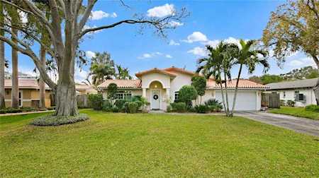 3242 NE Bayshore Blvd NE St Petersburg, FL 33703