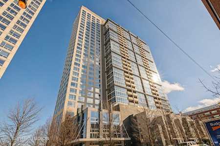 1901 S Calumet Ave #806 Chicago, IL 60616