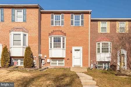 374 Rambling Ridge Ct Pasadena, MD 21122