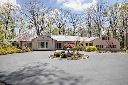 6000 Sunset Ln Indianapolis, IN 46228