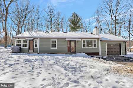 34 Apple Jack Ln Harpers Ferry, WV 25425