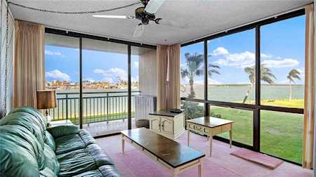 1 Key Capri #113-W Treasure Island, FL 33706