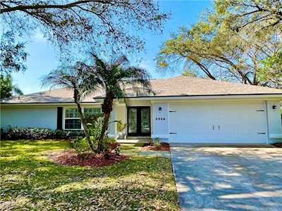 1314 E Dinnerbell Ln E Dunedin, FL 34698