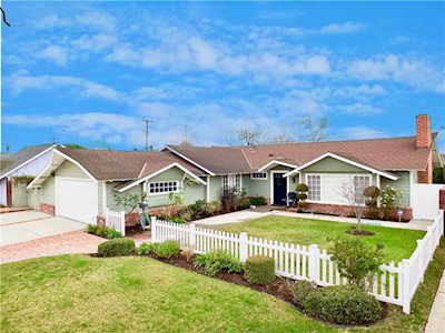 11911 Davenport Road Los Alamitos, CA 90720