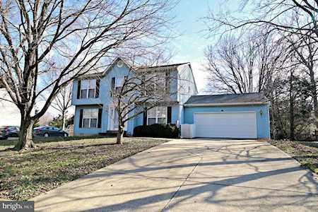 4742 Hummingbird Dr Waldorf, MD 20603