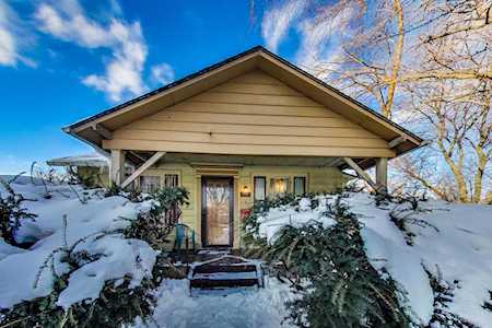 2316 W Estes Ave Chicago, IL 60645