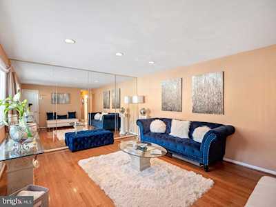 4912 Woodford Ln Upper Marlboro, MD 20772