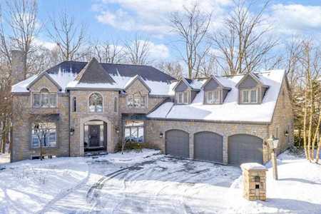 147 Lake Bluff Drive Columbus, OH 43235