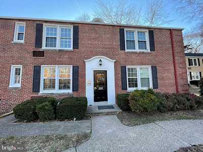 222 Thomas St #222-3 Arlington, VA 22203