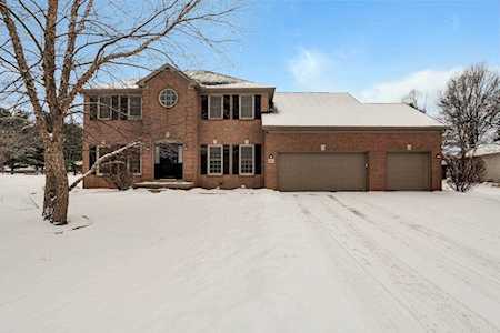 8260 Reston Court Westerville, OH 43082
