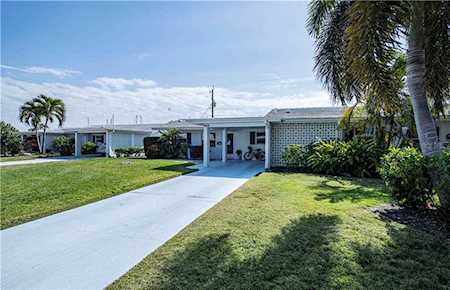 845 White Cap CIRCLE #14 Venice, FL 34285
