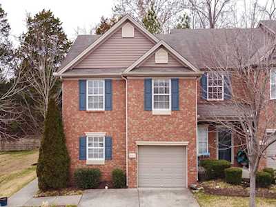 8322 Oak Knoll Dr Brentwood, TN 37027