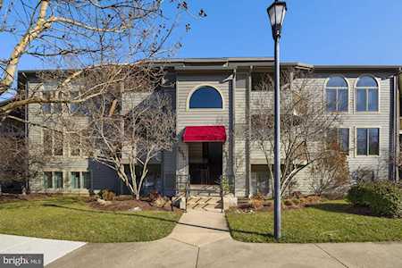 7050 Harbour Village Ct #201 Annapolis, MD 21403