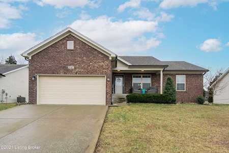 9327 Community Cove Way Louisville, KY 40229