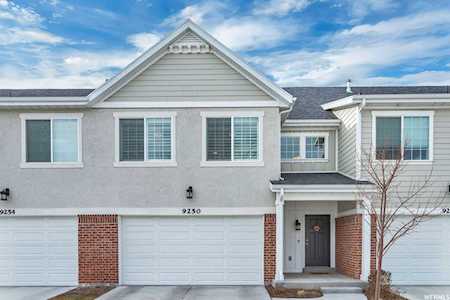 9250 S Rose Cottage Way Sandy, UT 84094