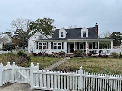 542 Center St Mount Pleasant, SC 29464