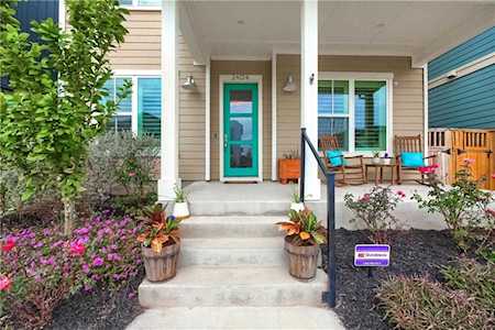 2404 Mc Bee ST Austin, TX 78723