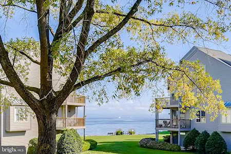 2158 Chesapeake Harbour Dr E Annapolis, MD 21403