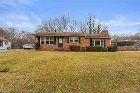 3213 Wellingford Drive High Point, NC 27265