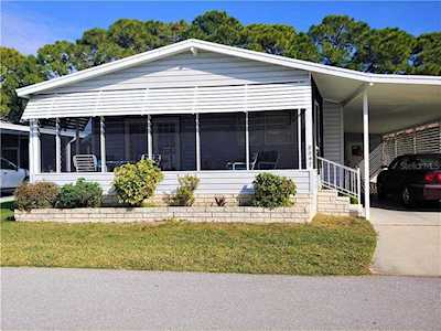 8847 Chez Vous Dr Sarasota, FL 34238