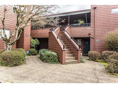 5952 S Riveridge Ln Portland, OR 97239