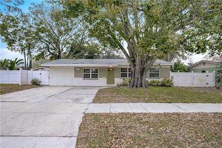 1779 Shore Acres Blvd NE St Petersburg, FL 33703