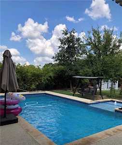 800 Brook Meadow TRL Cedar Park, TX 78613