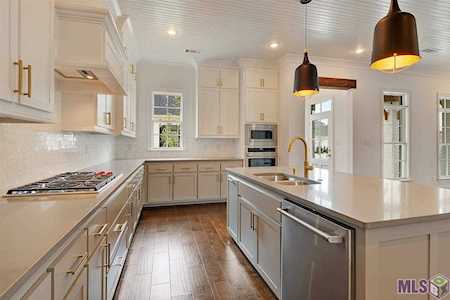 5112 Trottoir St Baton Rouge, LA 70808