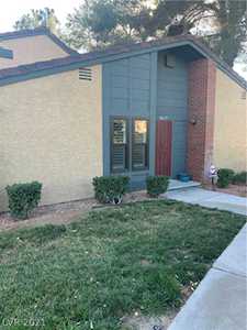 2439 Pickwick Dr Henderson, NV 89014
