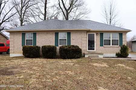 372 Tara Cir Shepherdsville, KY 40165