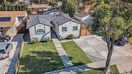 5822 Dagwood Avenue Lakewood, CA 90712
