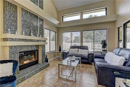 5248 Crooked Valley Dr Las Vegas, NV 89149