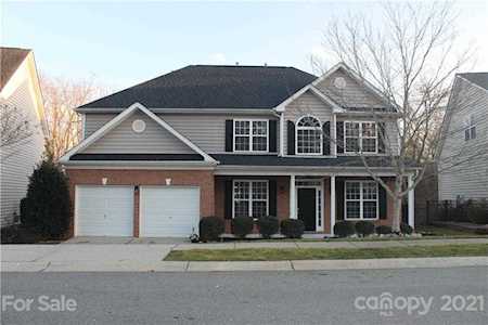 10127 Montrose Dr NW Charlotte, NC 28269