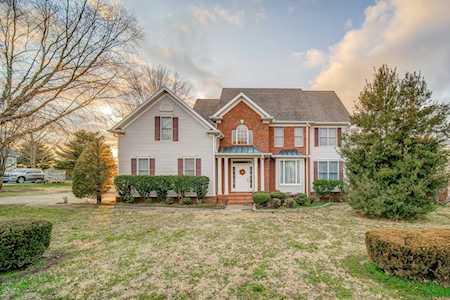 750 Dixie Bee Rd Clarksville, TN 37043