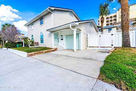 1175 2nd St Jacksonville Beach, FL 32250
