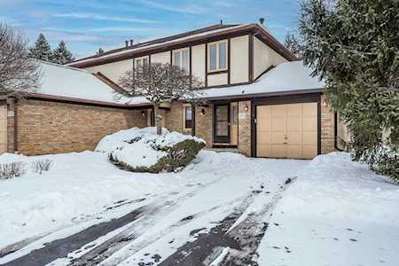 1606 Six Point Court Worthington, OH 43085