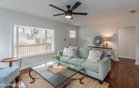 521 Murray Dr Jacksonville, FL 32205