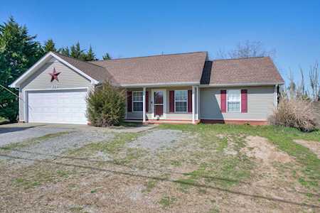 312 Bella Farms Dr Christiana, TN 37037