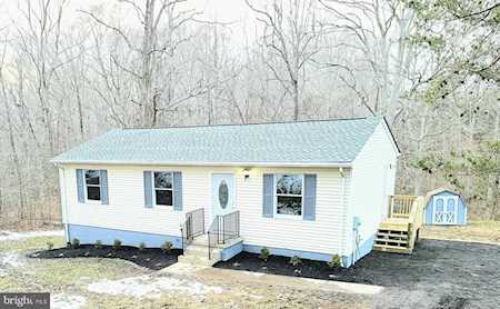 6515 Patuxent Woods Ln Hughesville, MD 20637